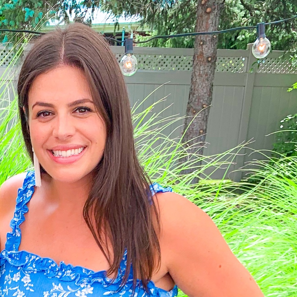 Meet Your Posher, Paige!